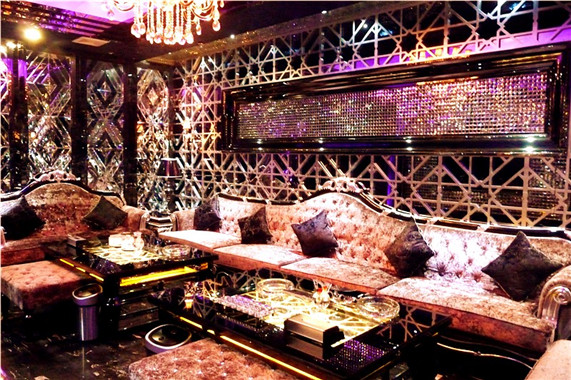 上海中照聯投資股份有限公司君逸康年大酒店(diàn)